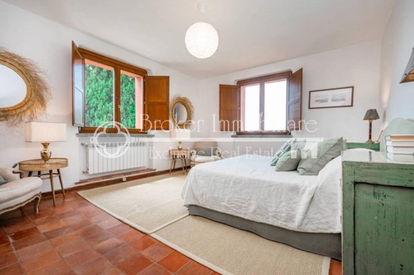 casa indipendente in vendita a Pietrasanta