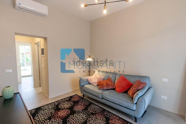 appartamento in vendita a Pietrasanta in zona Tonfano