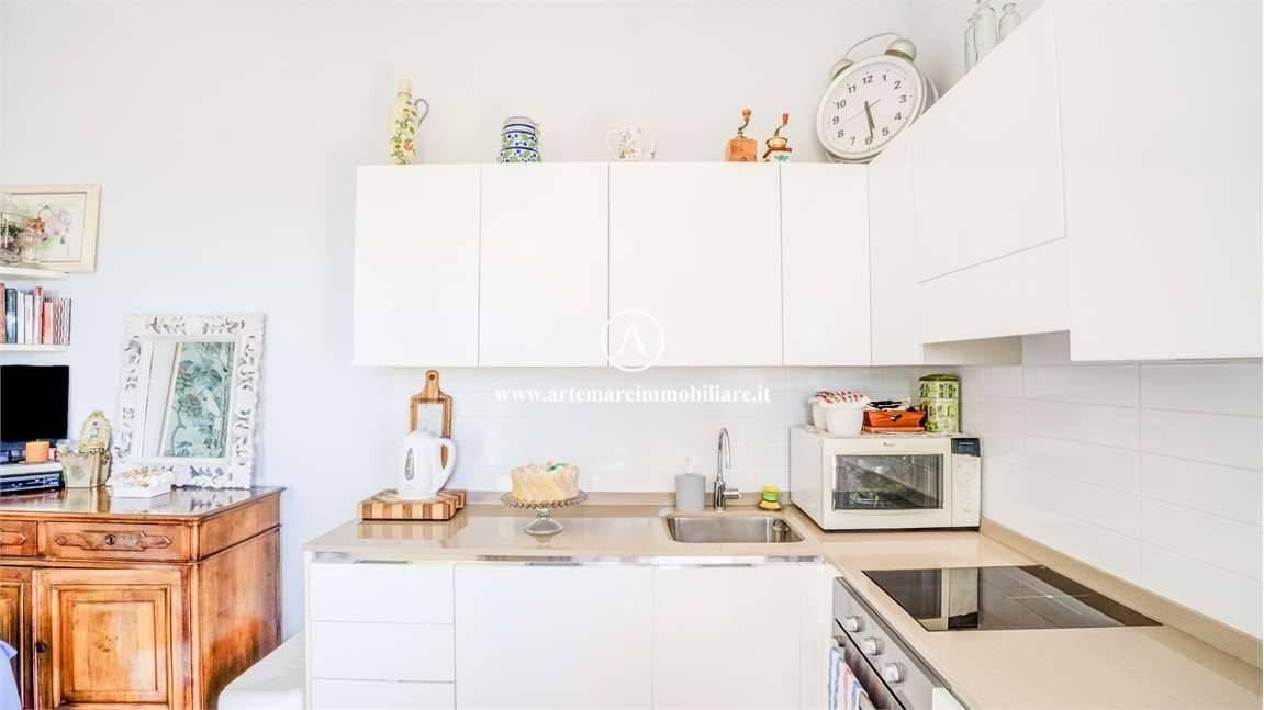 casa indipendente in vendita a Pietrasanta