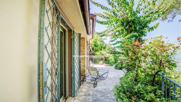 casa indipendente in vendita a Pietrasanta