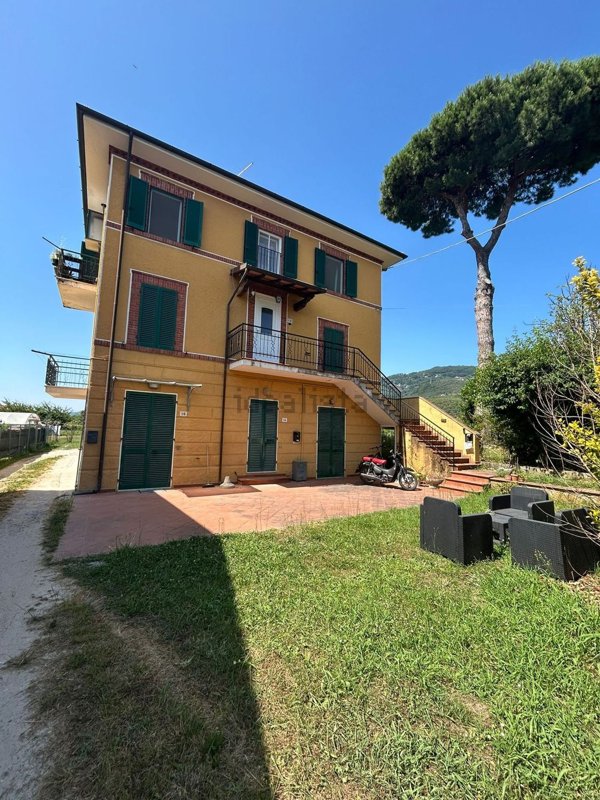appartamento in vendita a Pietrasanta