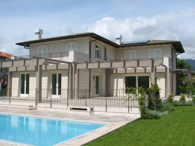casa indipendente in vendita a Pietrasanta