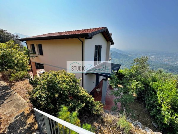 casa indipendente in vendita a Pietrasanta