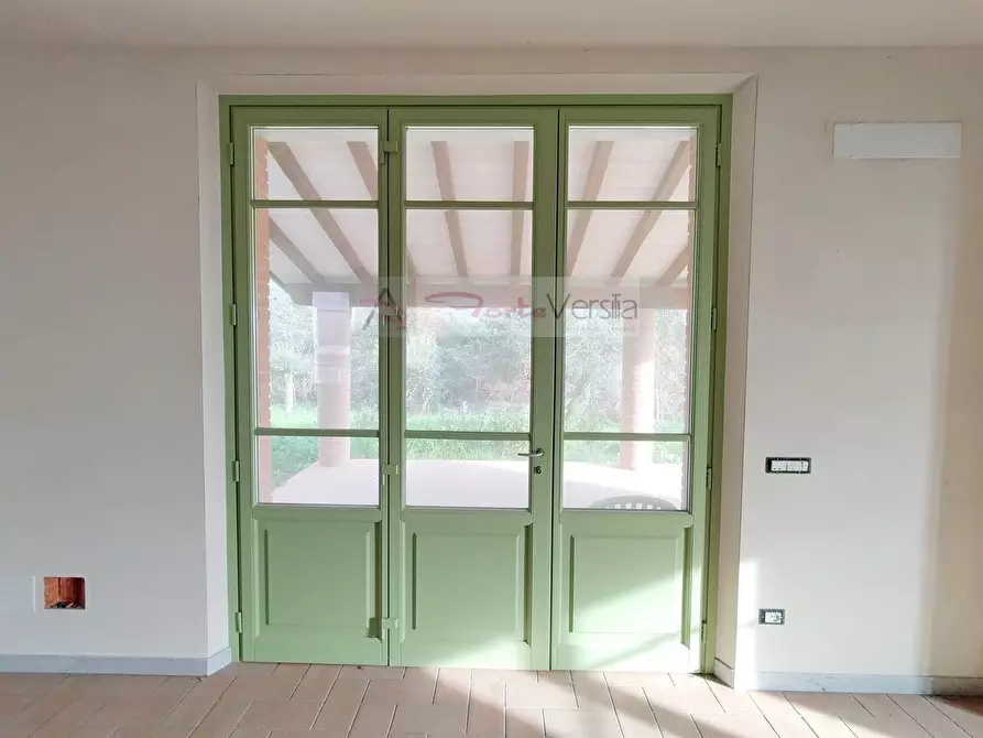 casa indipendente in vendita a Pietrasanta in zona Strettoia