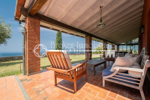 casa indipendente in vendita a Pietrasanta