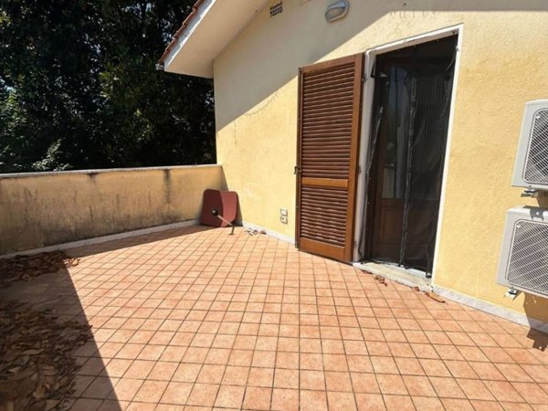 casa indipendente in vendita a Pietrasanta