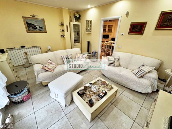 casa indipendente in vendita a Pietrasanta