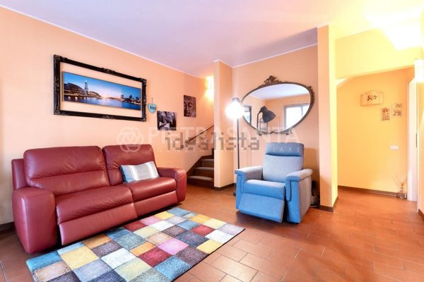 casa indipendente in vendita a Pietrasanta in zona Focette