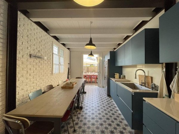 casa indipendente in vendita a Pietrasanta in zona Marina di Pietrasanta
