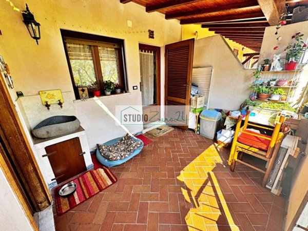 casa indipendente in vendita a Pietrasanta