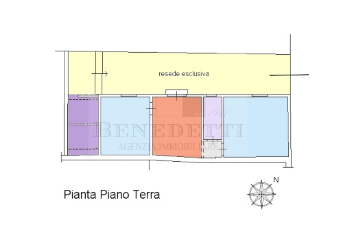 casa semindipendente in vendita a Pietrasanta