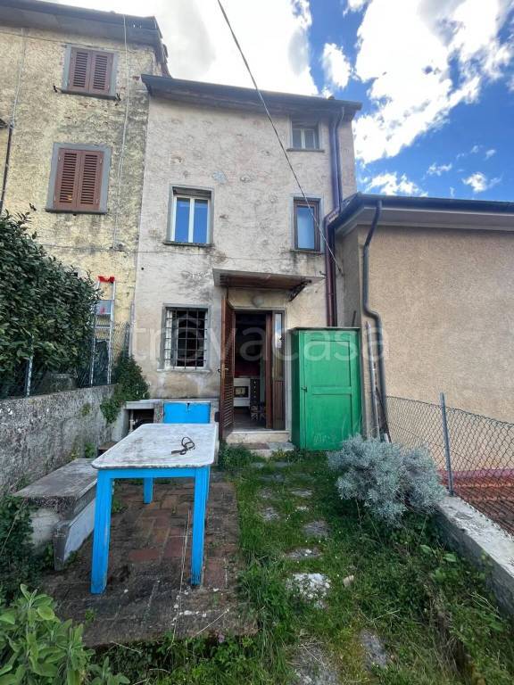 casa indipendente in vendita a Pietrasanta