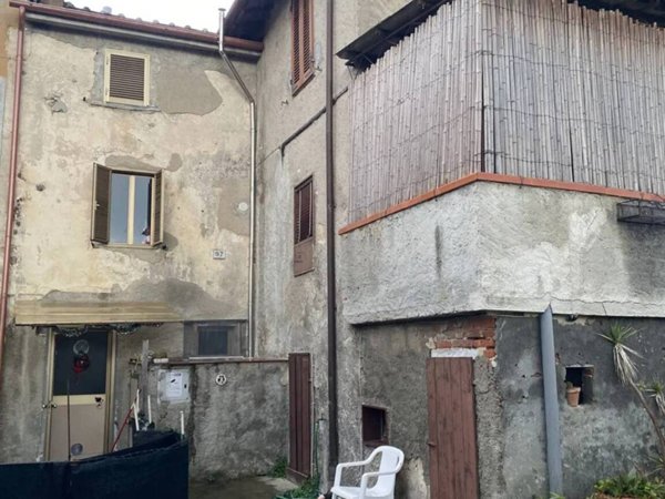 casa indipendente in vendita a Pietrasanta