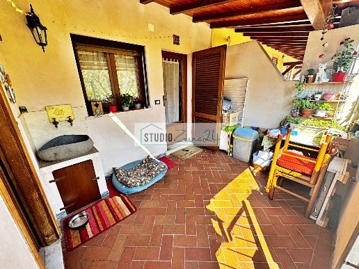 casa indipendente in vendita a Pietrasanta