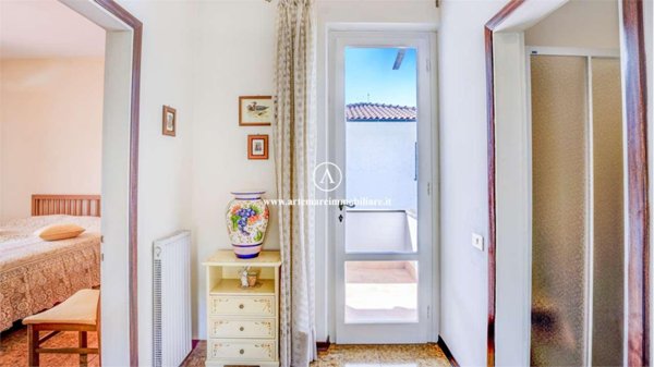 casa indipendente in vendita a Pietrasanta in zona Vignone