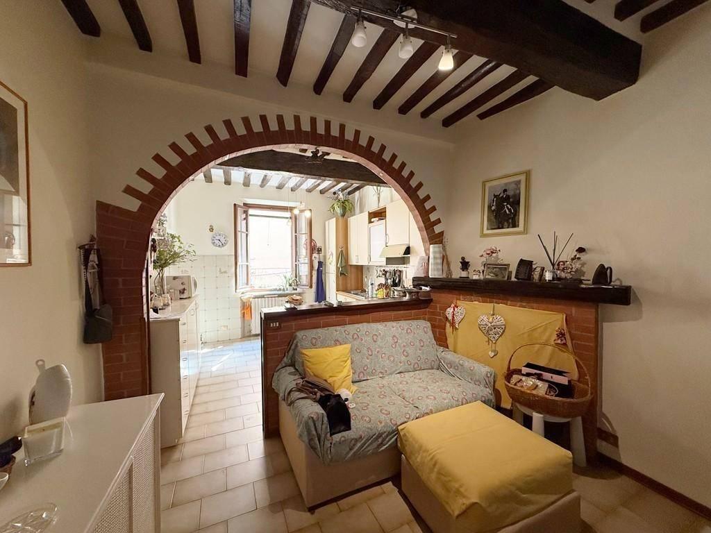 appartamento in vendita a Pietrasanta