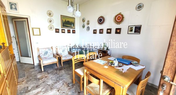 appartamento in vendita a Pietrasanta in zona Fiumetto