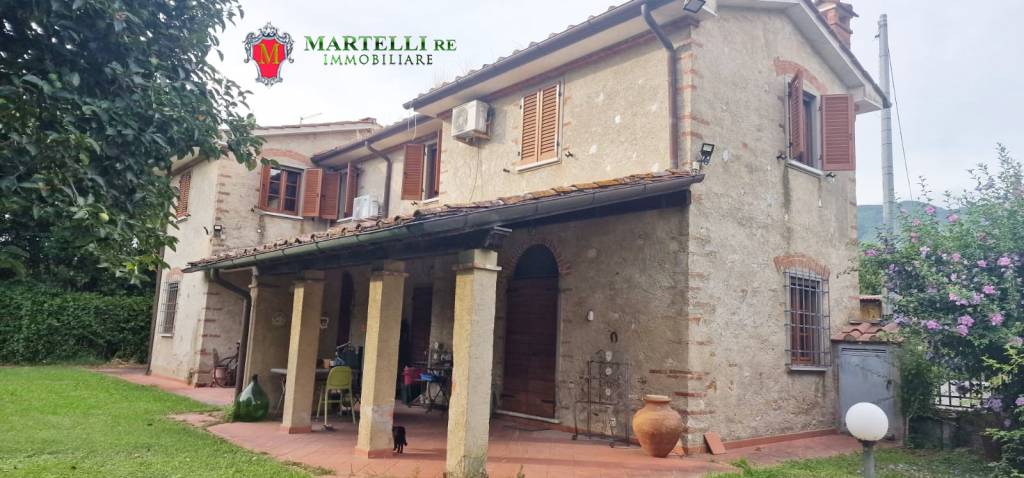 casa indipendente in vendita a Pietrasanta