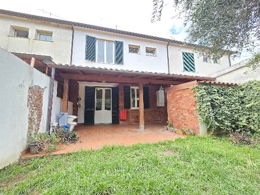 casa indipendente in vendita a Pietrasanta