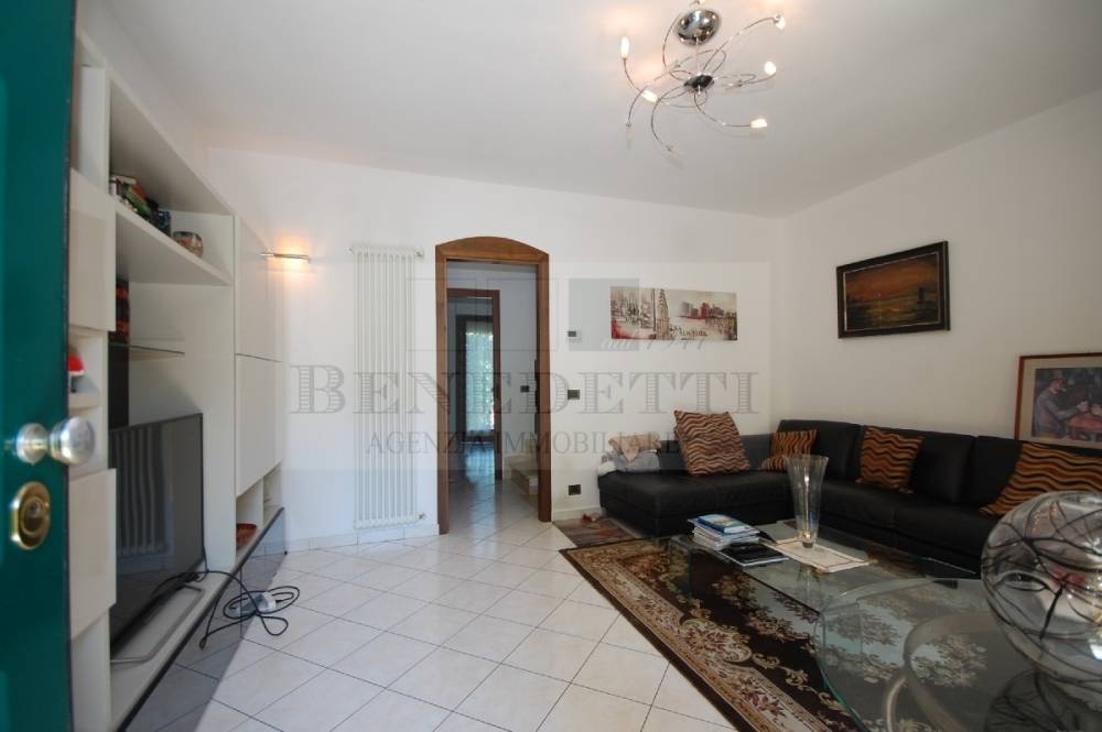 casa indipendente in vendita a Pietrasanta