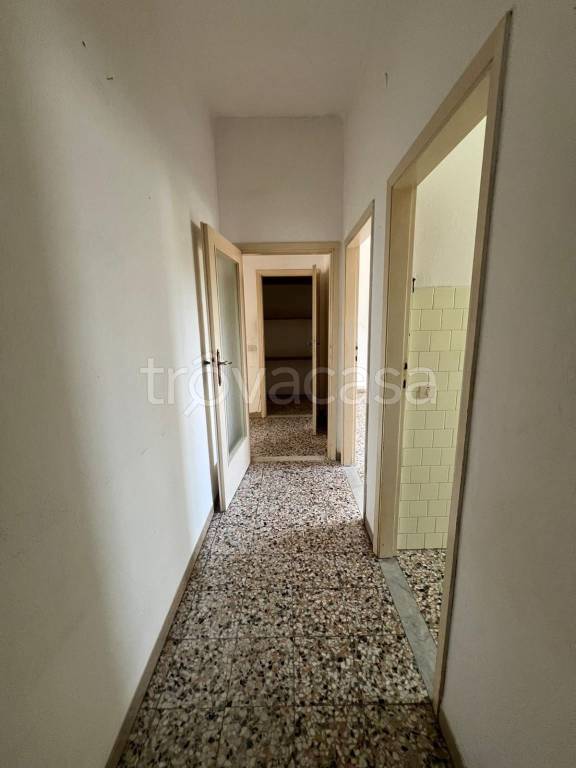 appartamento in vendita a Pietrasanta in zona Africa