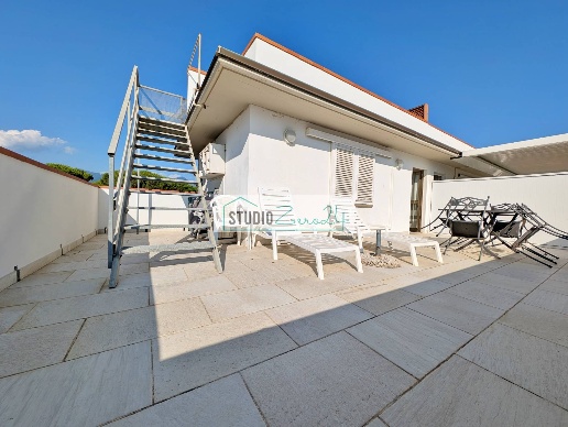 appartamento in vendita a Pietrasanta