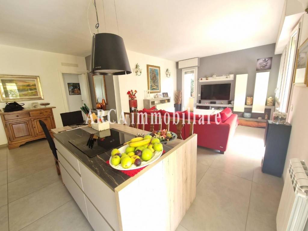appartamento in vendita a Pietrasanta