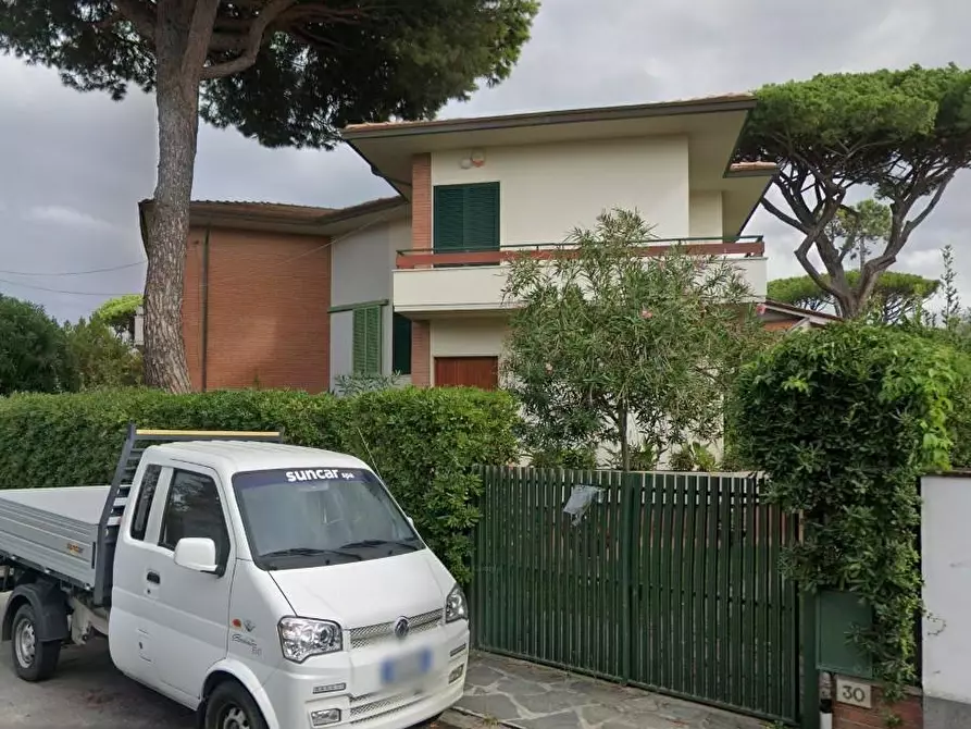 casa indipendente in vendita a Pietrasanta in zona Vignone