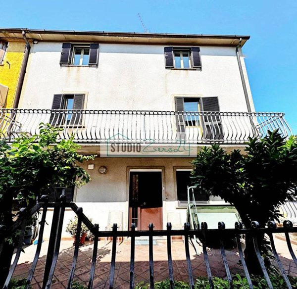 casa indipendente in vendita a Pietrasanta