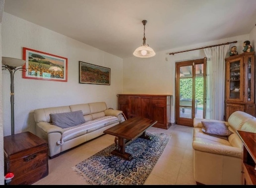 casa indipendente in vendita a Pietrasanta