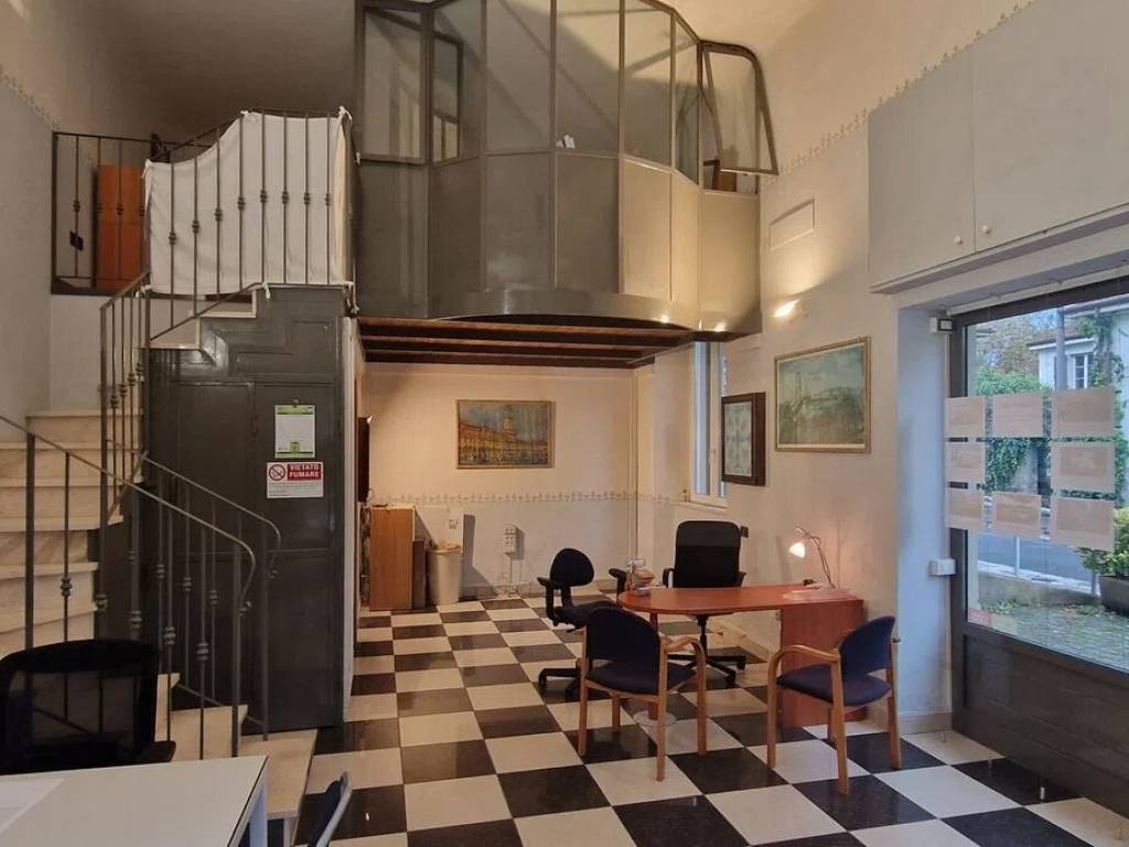 appartamento in vendita a Pietrasanta in zona Fiumetto