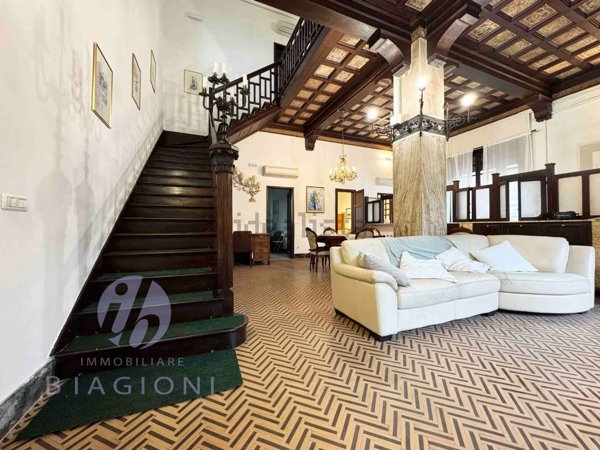 casale in vendita a Pietrasanta