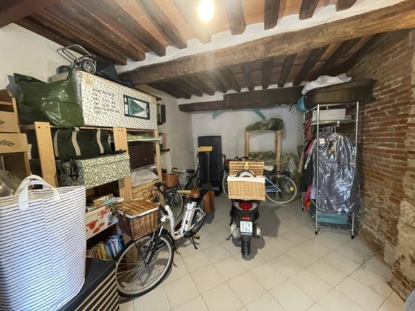 casa indipendente in vendita a Pietrasanta