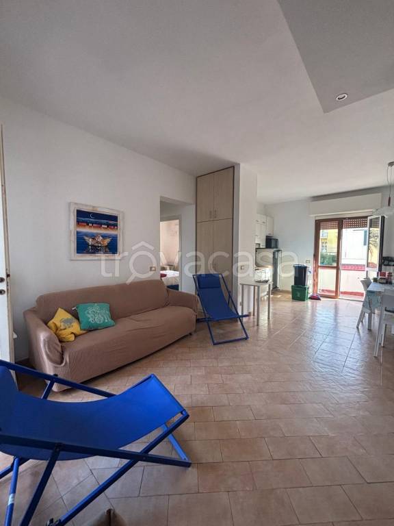 appartamento in vendita a Pietrasanta in zona Tonfano