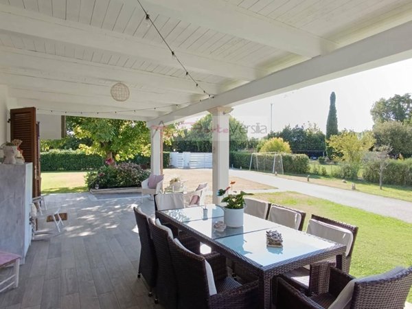 casa indipendente in vendita a Pietrasanta in zona Marina di Pietrasanta