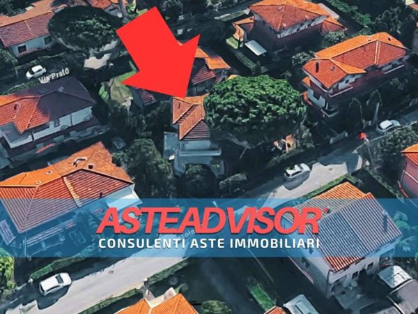 casa indipendente in vendita a Pietrasanta in zona Vignone