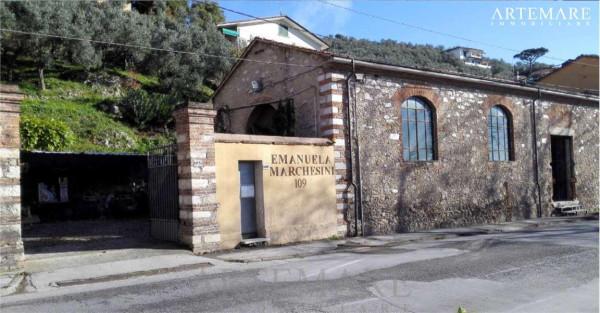casa indipendente in vendita a Pietrasanta
