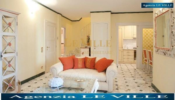 appartamento in vendita a Pietrasanta in zona Marina di Pietrasanta