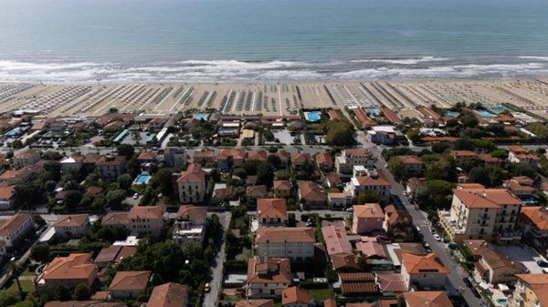 casa indipendente in vendita a Pietrasanta