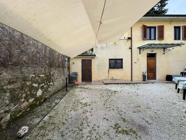 casa indipendente in vendita a Pietrasanta
