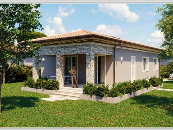 casa indipendente in vendita a Pietrasanta