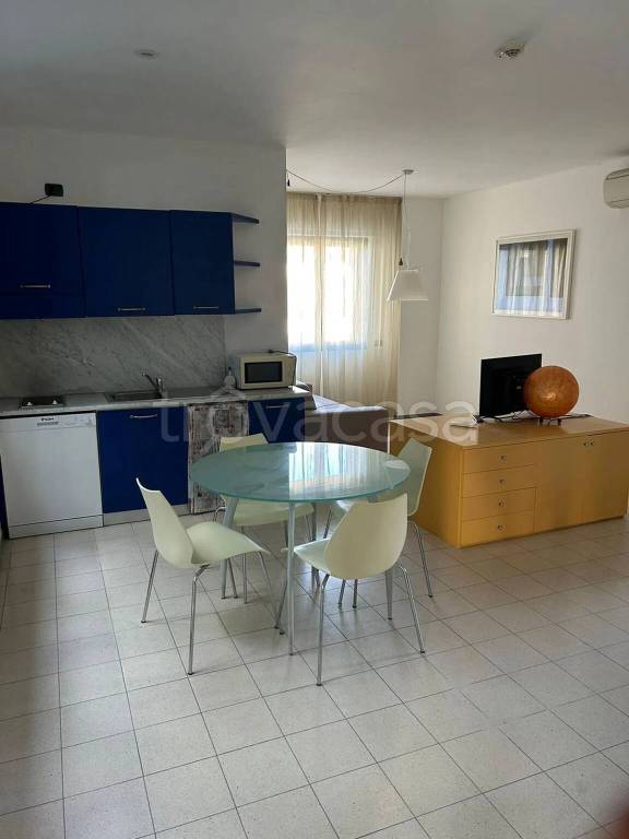 appartamento in vendita a Pietrasanta in zona Fiumetto