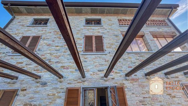 casale in vendita a Pietrasanta