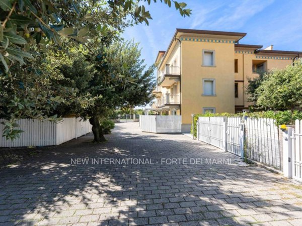 appartamento in vendita a Pietrasanta
