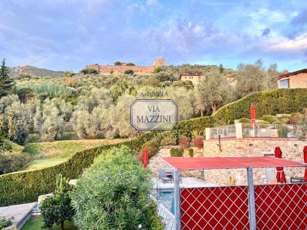 appartamento in vendita a Pietrasanta