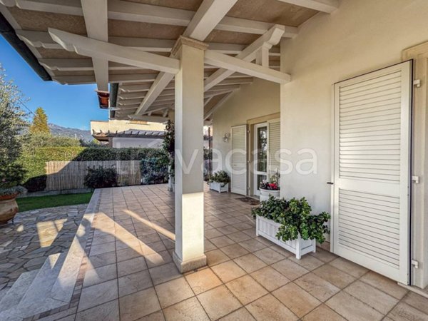casa indipendente in vendita a Pietrasanta in zona Marina di Pietrasanta