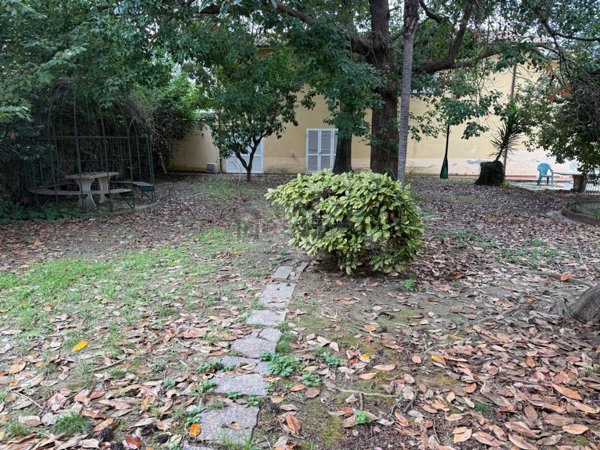 casa indipendente in vendita a Pietrasanta