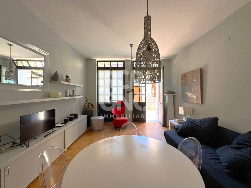 casa indipendente in vendita a Pietrasanta in zona Marina di Pietrasanta