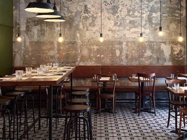 negozio in vendita a Pietrasanta