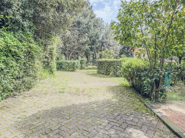 appartamento in vendita a Pietrasanta in zona Focette